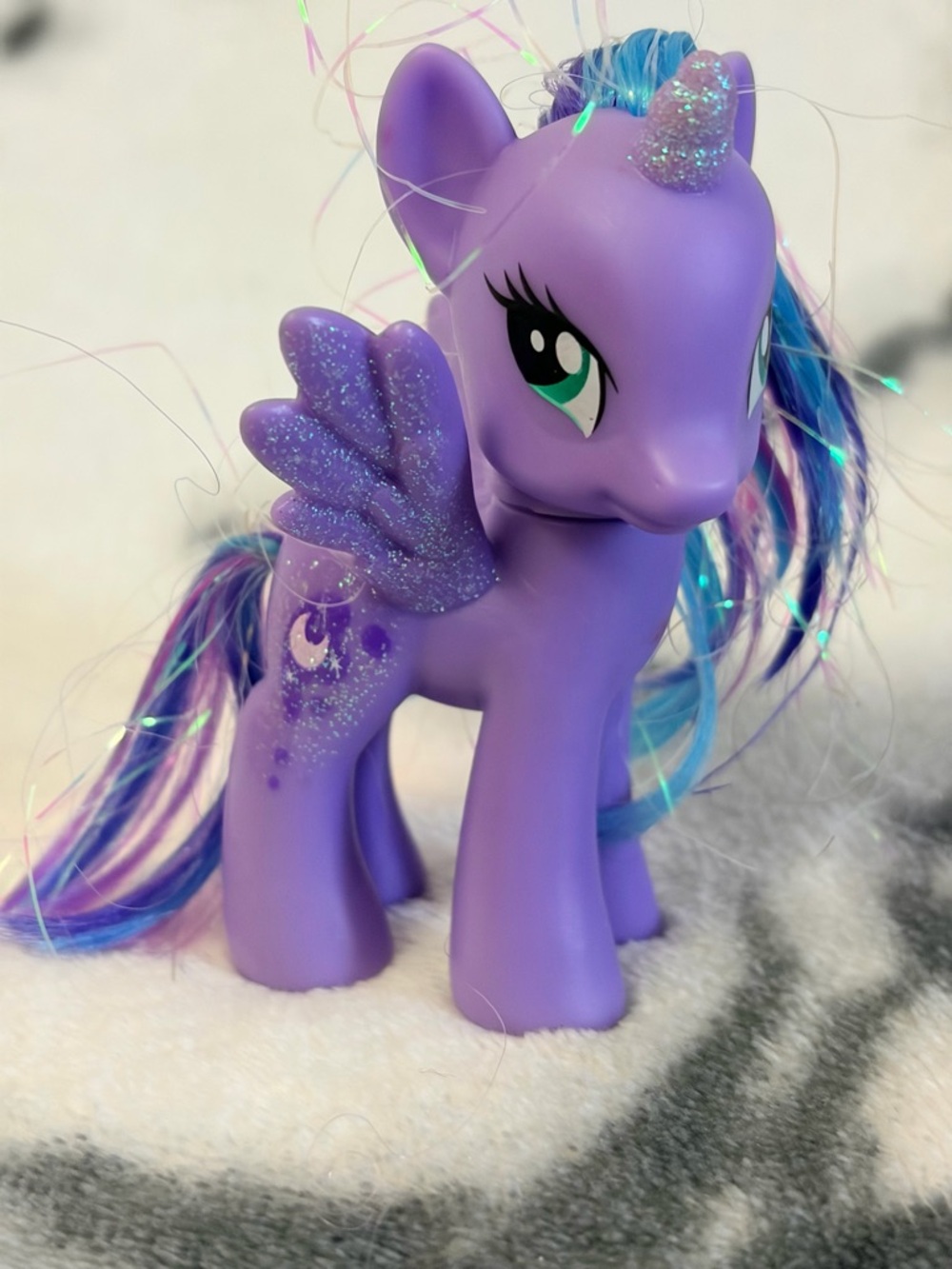 My Little Pony (2010) G4 Canterlot Princess Luna Brushable - "Crystal Empire"